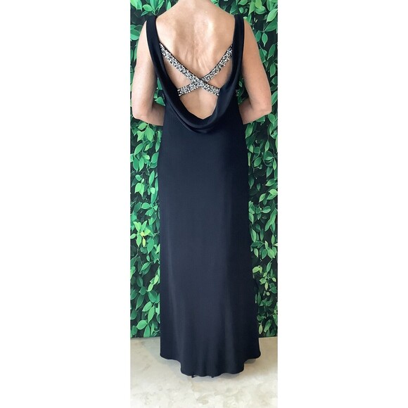 👗 Betsy & Adam Black Gown – Rhinestone Crisscross Waterfall Back– Size 8P - Picture 2 of 8